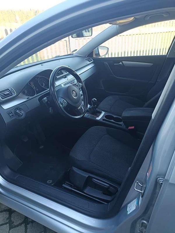 Używany VW Passat Trendline 140 KM (102 kW) 2013 Srebrny Kombi
