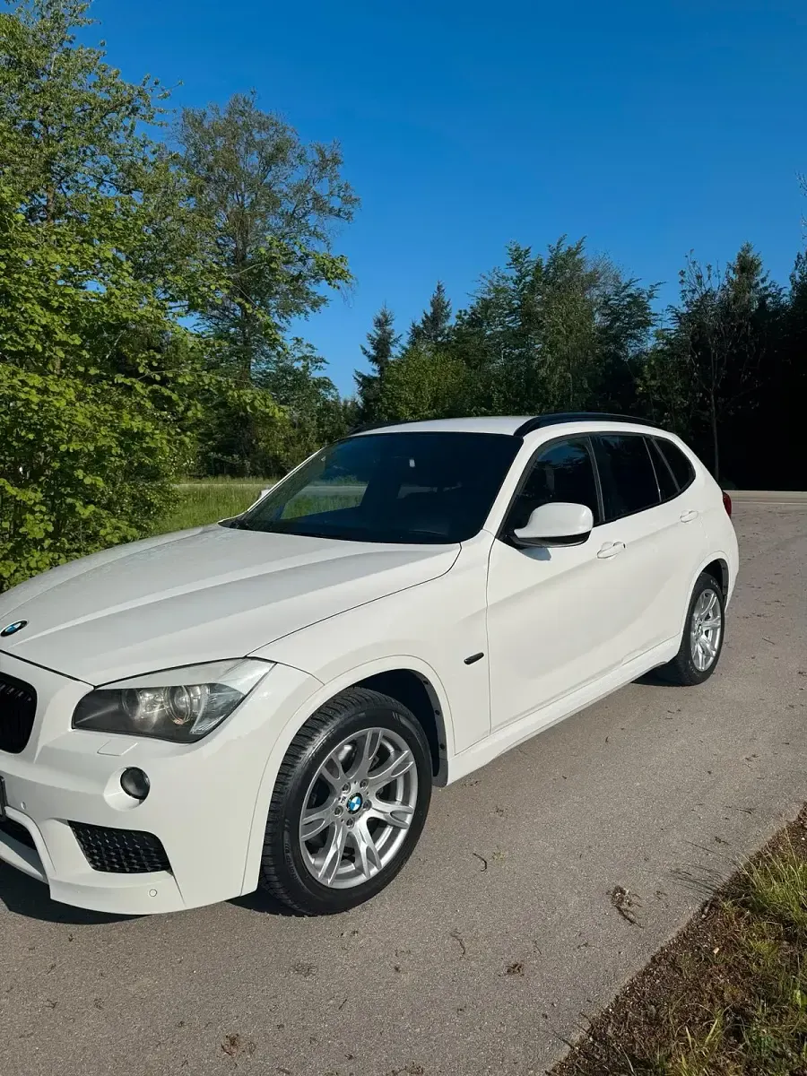 Gebraucht BMW X1 Shadowline 143 PS (105 kW) 2012 Weiß SUV
