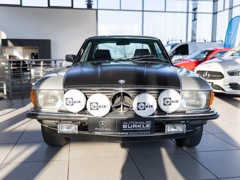 Gebraucht Mercedes 350 194 PS (142 kW) 1979 Silber Coupé