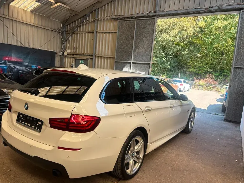 Gebraucht BMW 535 M Sport 313 PS (230 kW) 2013 Weiß Kombi