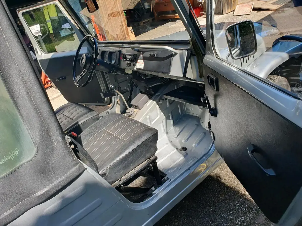 Gebraucht Suzuki LJ 40 PS (29 kW) 1982 Silber SUV