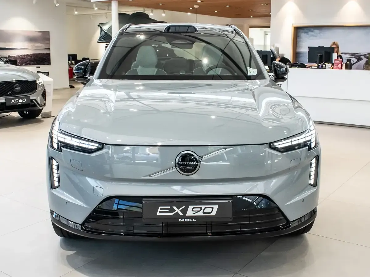 Gebraucht Volvo EX90 Performance 380 kW (517 PS) 2025 Vapour grey uni SUV