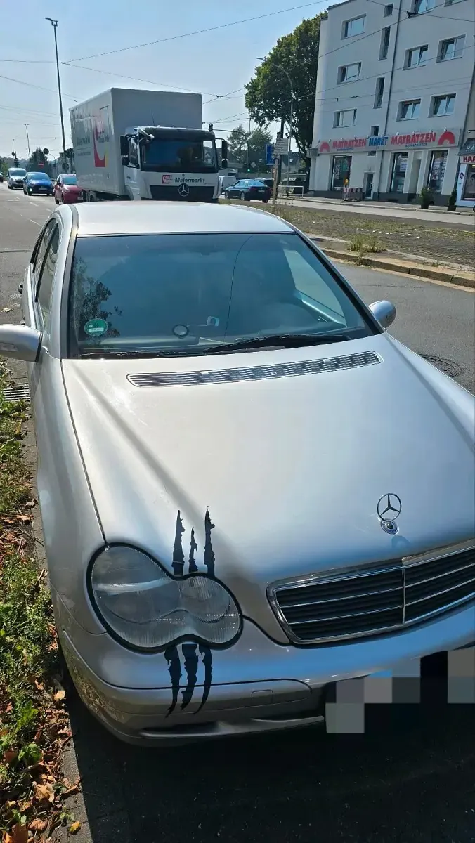 Second-hand Mercedes C200 116 CP (85 kW) 2002 Gri Berlinǎ