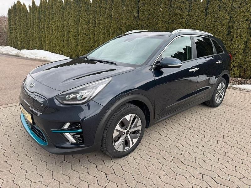 Gebraucht Kia e-Niro Vision 100 kW (136 PS) 2021 Blau SUV