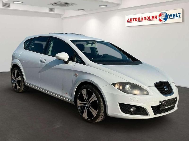 Gebraucht Seat Leon Copa 105 PS (77 kW) 2012 Weiß Limousine