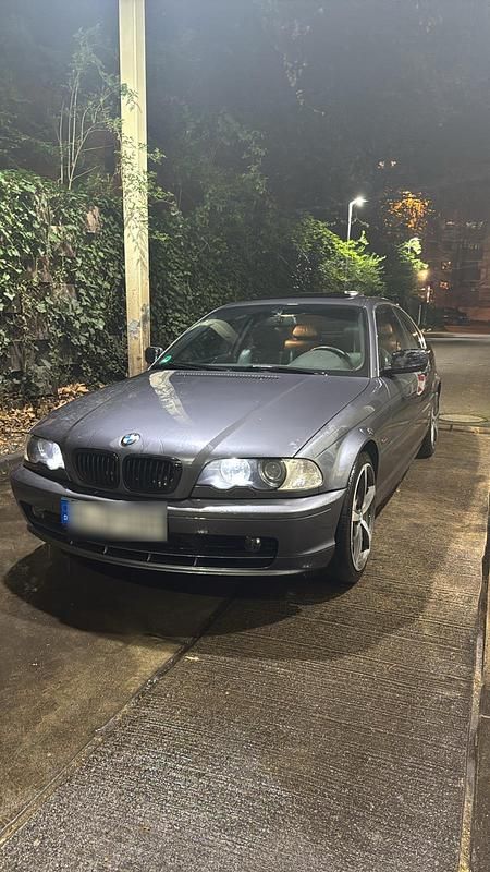 Second-hand BMW 320 150 CP (110 kW) 2000 Gri Coupe