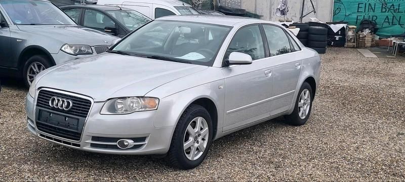 Second-hand Audi A4 131 CP (96 kW) 2005 Argintiu Berlinǎ