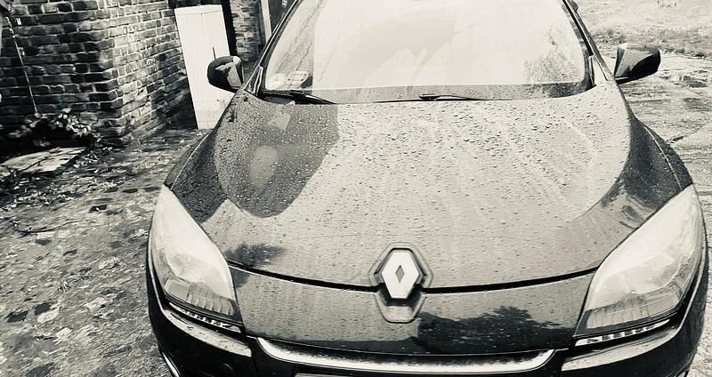 Gebraucht Renault Mégane GrandTour 130 PS (95 kW) 2014 Braun Kombi