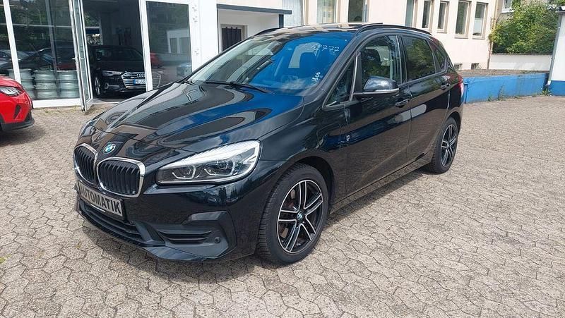 Schwarz Gebraucht 2020 BMW 225 Van / Kleinbus | 19.990 € (Fairer Preis) - Bild 1/4
