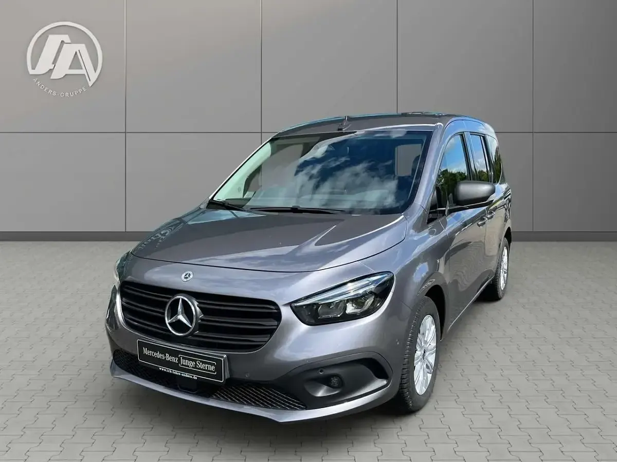 Gebraucht Mercedes Citan 110 95 PS (69 kW) 2022 Chromitgrau Kombi
