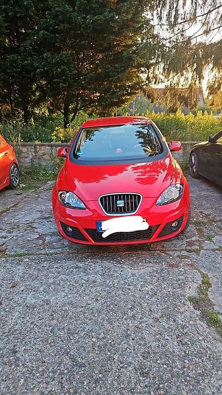 Gebraucht Seat Altea 2012 Rot Kleinwagen
