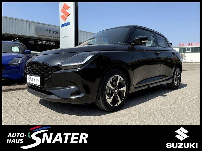 Schwarz Neu 2025 Suzuki Swift Comfort+ Limousine | 21.390 € - Bild 1/4
