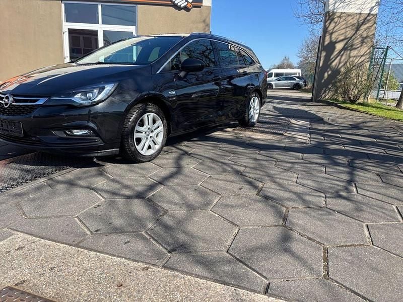Gebraucht Opel Astra Innovation 125 PS (91 kW) 2016 Kombi