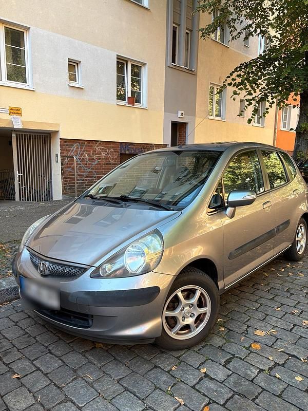 Silber Gebraucht 2006 Honda Jazz Kleinwagen | 2.450 € (Fairer Preis) - Bild 1/4