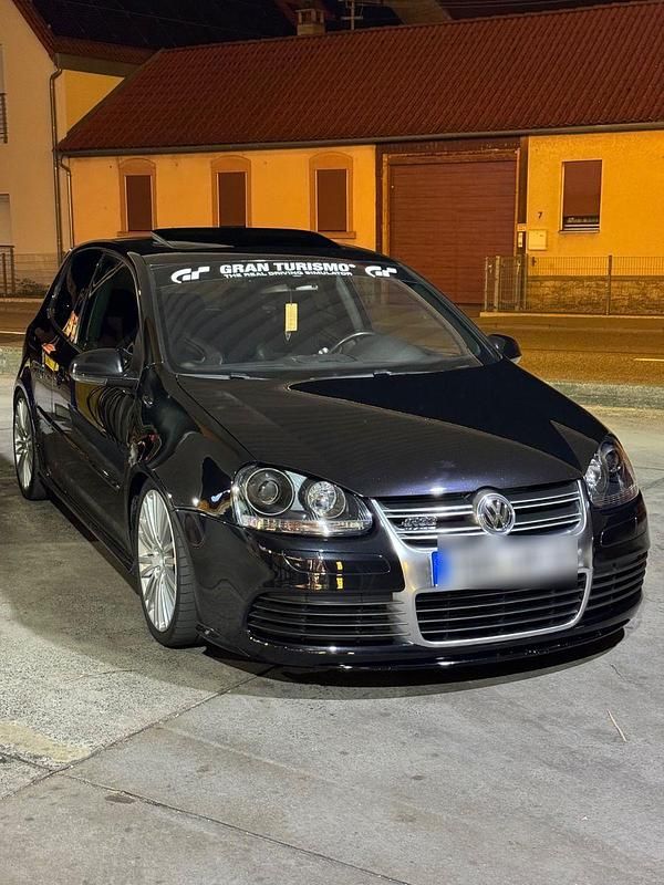 Schwarz Gebraucht 2006 VW Golf V R Limousine | 11.000 € - Bild 1/4