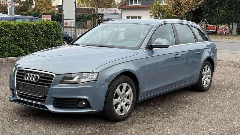 Sphaerenblau Gebraucht 2009 Audi A4 Ambiente Kombi | 5.800 € (Guter Preis) - Bild 1/4