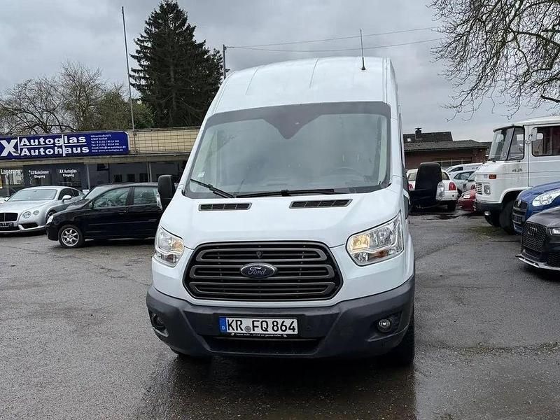 Gebraucht Ford Transit 170 PS (125 kW) 2018 Weiß Van / Kleinbus