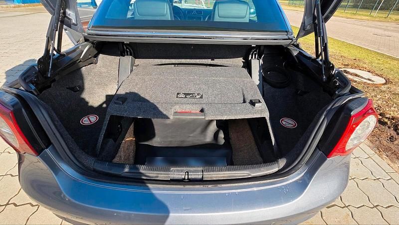 Gebraucht VW Eos 160 PS (117 kW) 2009 Grau Cabrio