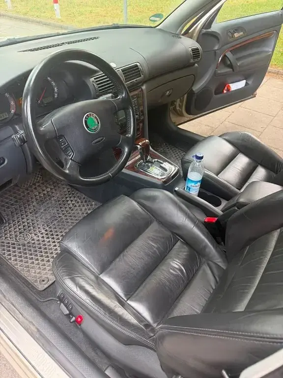 Gebraucht Skoda Superb Elegance 150 PS (110 kW) 2004 Beige Limousine