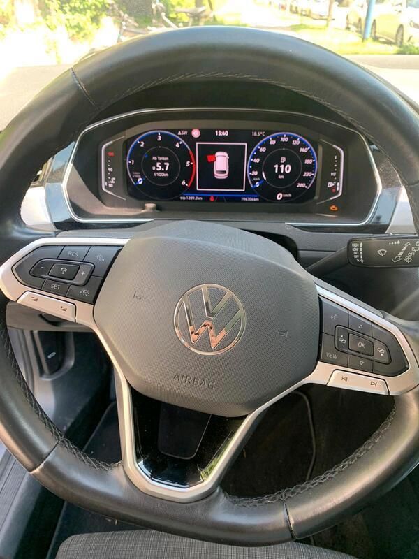 Silber Gebraucht 2021 VW Passat Business Kombi | 13.999 € (Guter Preis) - Bild 1/4