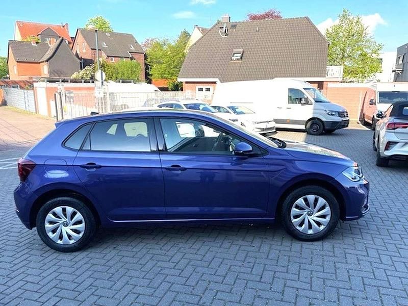 Usata VW Polo Life 80 CV (58 kW) 2025 Viola Utilitaria
