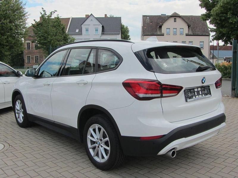 Gebraucht BMW X1 Advantage 140 PS (102 kW) 2020 Weiß SUV