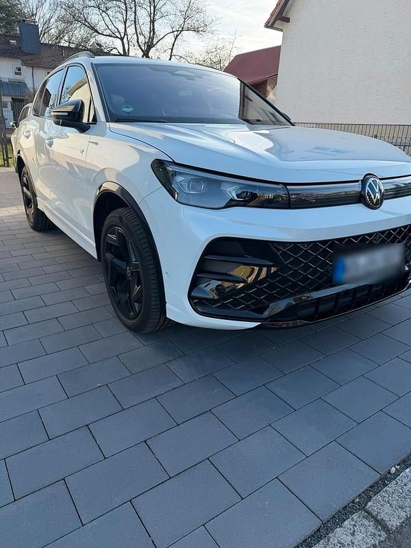 Gebraucht VW Tiguan Style 193 PS (141 kW) 2024 Weiß SUV