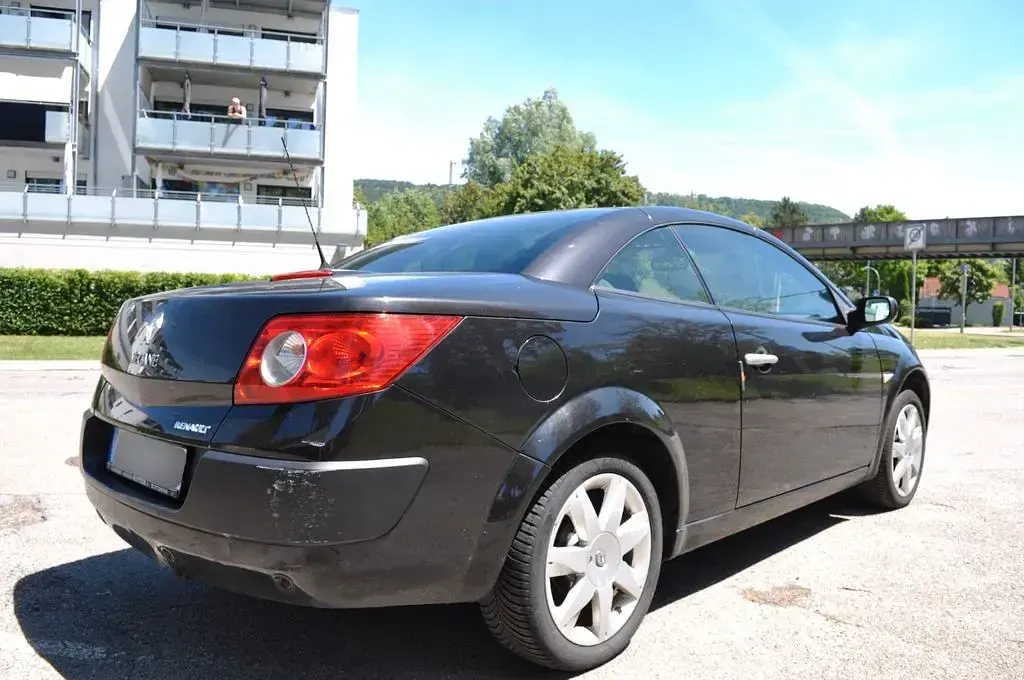 Gebraucht Renault Mégane Cabriolet Exception 135 PS (99 kW) 2006 Schwarz Cabrio