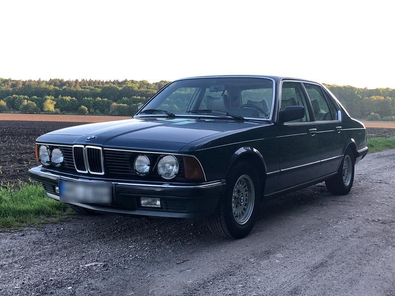 Gebraucht BMW 735 185 PS (136 kW) 1986 Blau Limousine
