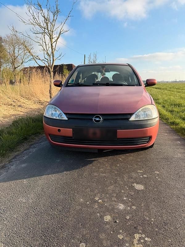 Occasion Opel Corsa 58 ch (42 kW) 2001 Rouge Citadine