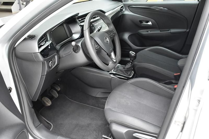 Gebraucht Opel Corsa Elegance 102 PS (75 kW) 2023 Silber kristallsilbermetallic Kleinwagen