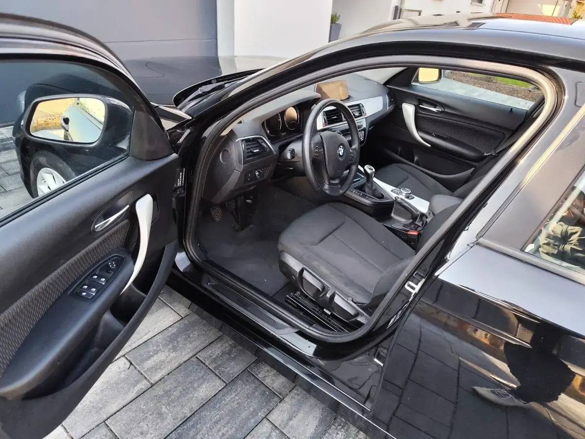 Gebraucht BMW 118 136 PS (100 kW) 2018 Schwarz Kleinwagen