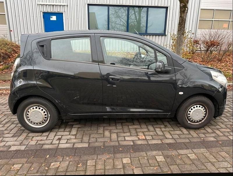 Gebraucht Chevrolet Spark 68 PS (50 kW) 2013 Schwarz Kleinwagen