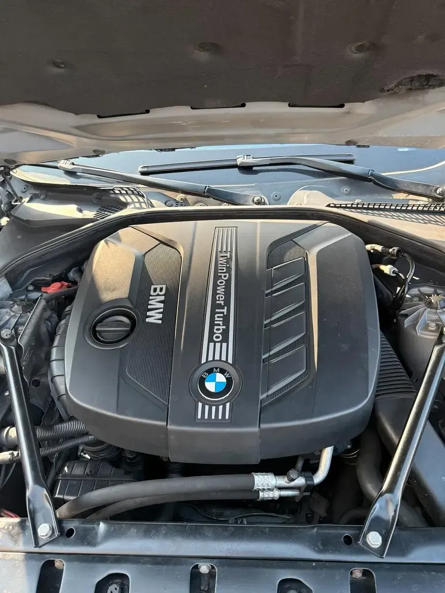 Gebraucht BMW 525 218 PS (160 kW) 2012 Grau Limousine