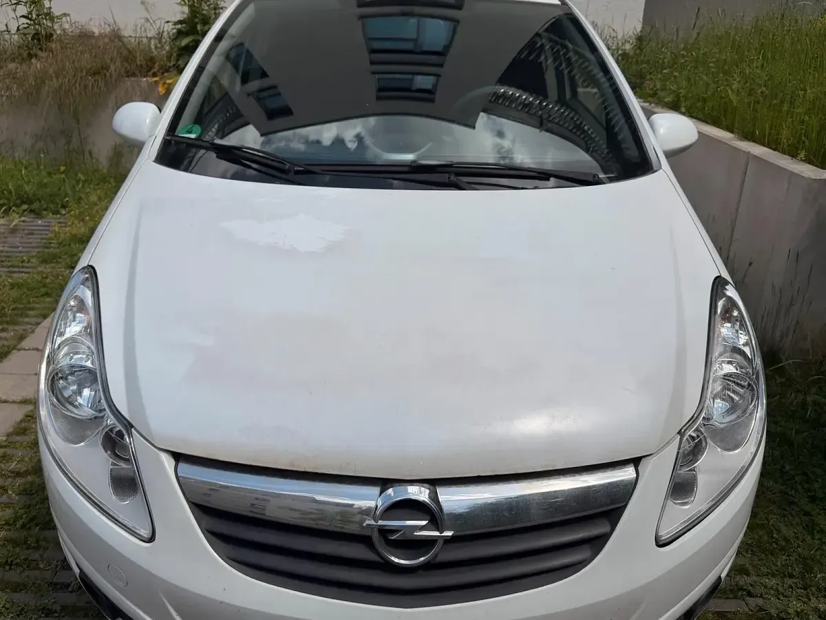 Gebraucht Opel Corsa 60 PS (44 kW) 2008 Weiß Kleinwagen