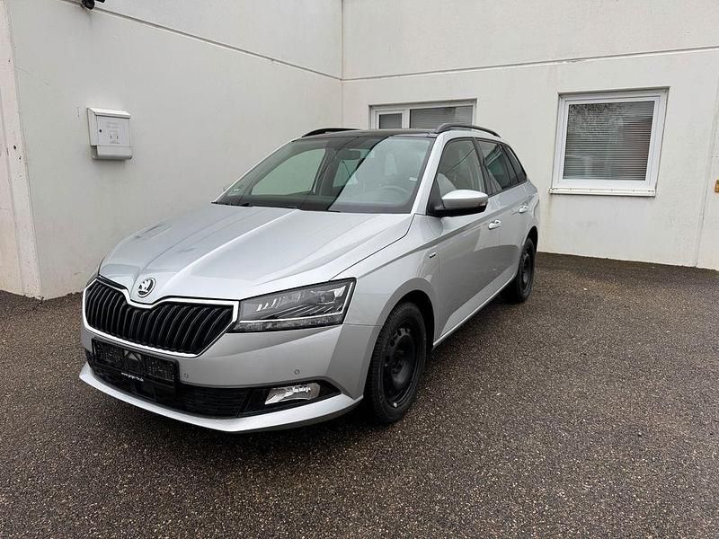 Silber Gebraucht 2020 Skoda Fabia Best of Kombi | 10.400 € (Guter Preis) - Bild 1/4