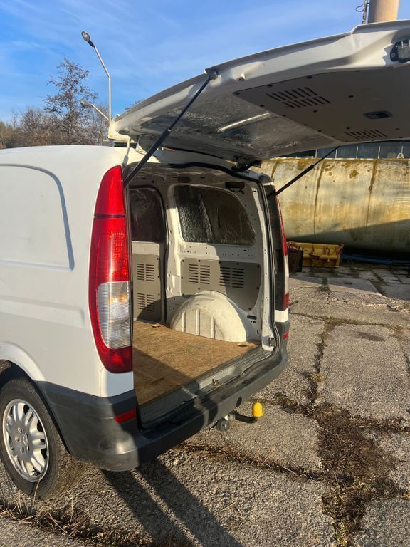 Gebraucht Mercedes Vito 116 PS (85 kW) 2009 Weiß Van