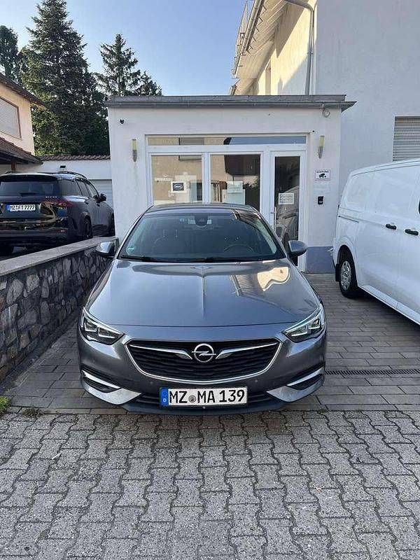Gebraucht 2018 Opel Insignia Business Limousine | 10.999 € (Fairer Preis) - Bild 1/4