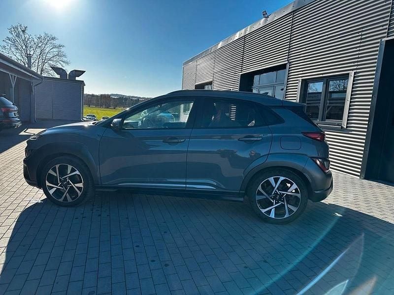 Gebraucht Hyundai Kona Prime 199 PS (146 kW) 2022 Grau SUV