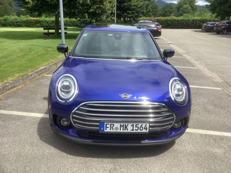 Blau Gebraucht 2020 Mini Cooper D Clubman Kombi | 17.990 € (Fairer Preis) - Bild 1/4
