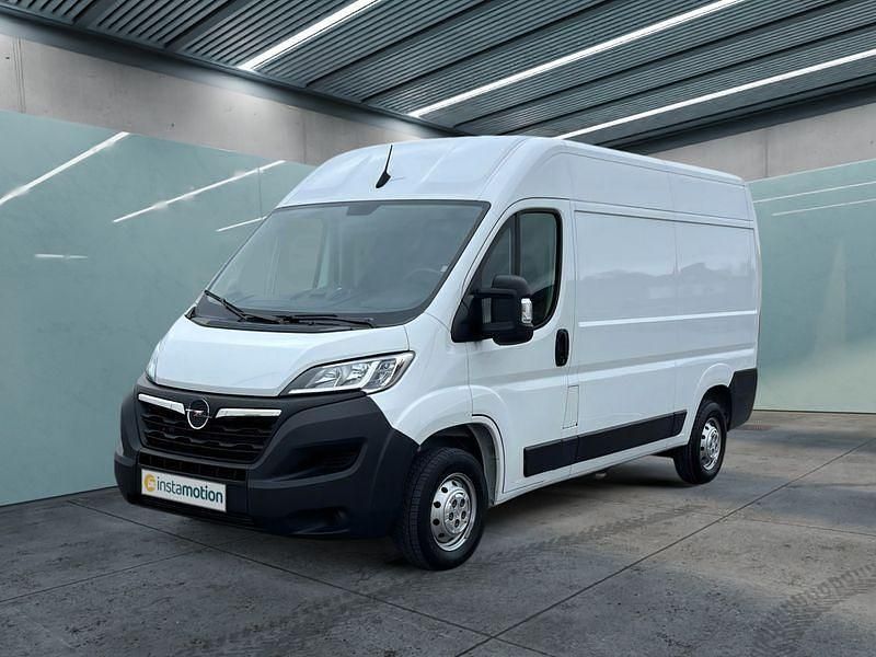 Weiß Gebraucht 2023 Opel Movano Van | 25.449 € (Etwas zu teuer) - Bild 1/4