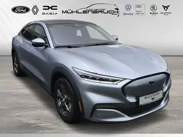 Gebraucht Ford Mustang Mach-E 197 kW (269 PS) 2023 Vapor blue metallic SUV
