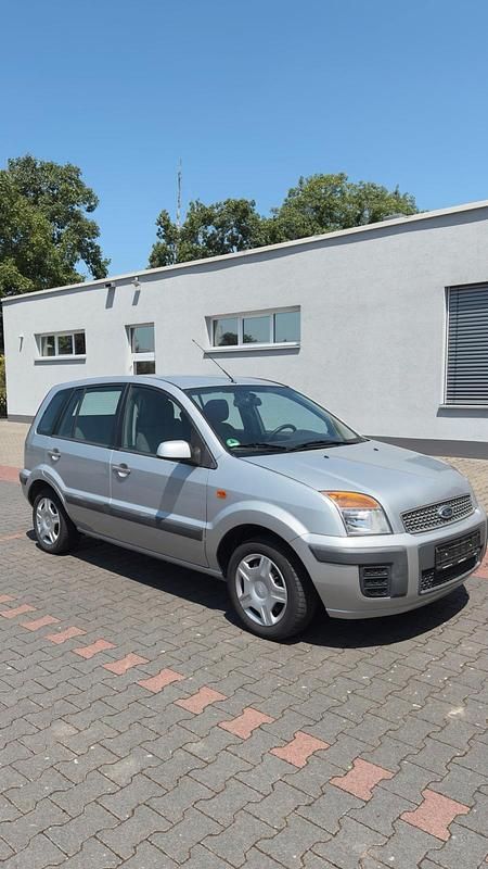 Silber Gebraucht 2008 Ford Fusion Kleinwagen | 1.999 € (Fairer Preis) - Bild 1/4