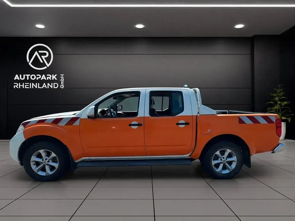 Gebraucht Nissan Navara SE 190 PS (139 kW) 2011 Weiß Pickup