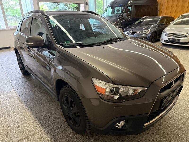 Gebraucht Mitsubishi ASX Intense 150 PS (110 kW) 2011 Braun SUV
