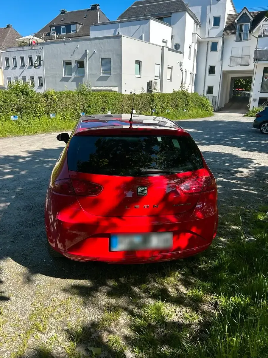 Gebraucht Seat Leon Copa 105 PS (77 kW) 2012 Rot Limousine