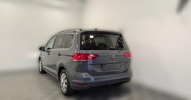 Metallic Gebraucht 2023 VW Touran Comfortline Van / Kleinbus | 31.430 € (Fairer Preis) - Bild 1/4