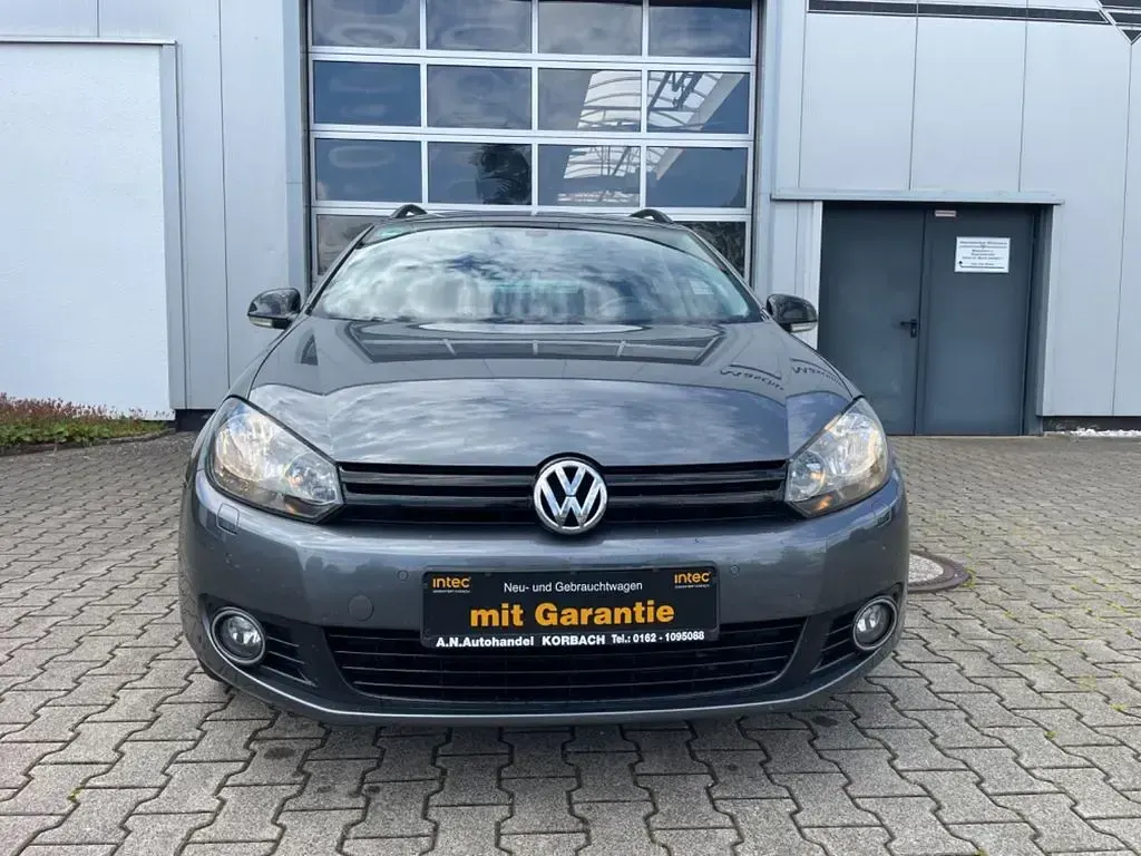Gebraucht VW Golf VII Match 105 PS (77 kW) 2013 Grau Kombi