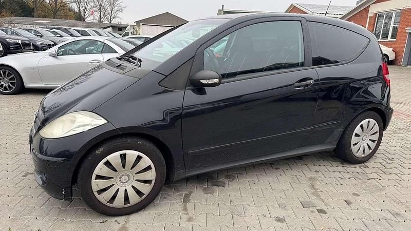 Gebraucht Mercedes A150 95 PS (69 kW) 2008 Schwarz Kleinwagen