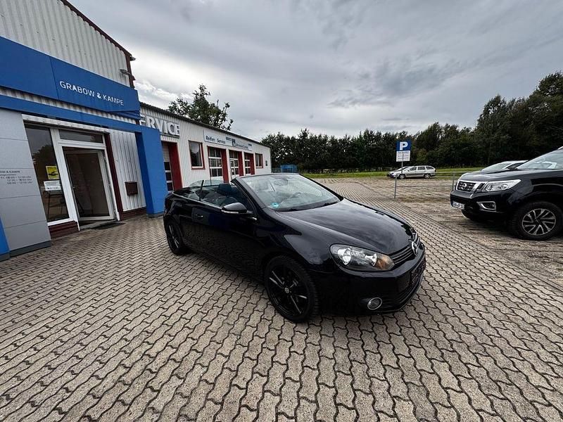Gebraucht VW Golf VI Basis 105 PS (77 kW) 2012 Schwarz Kleinwagen